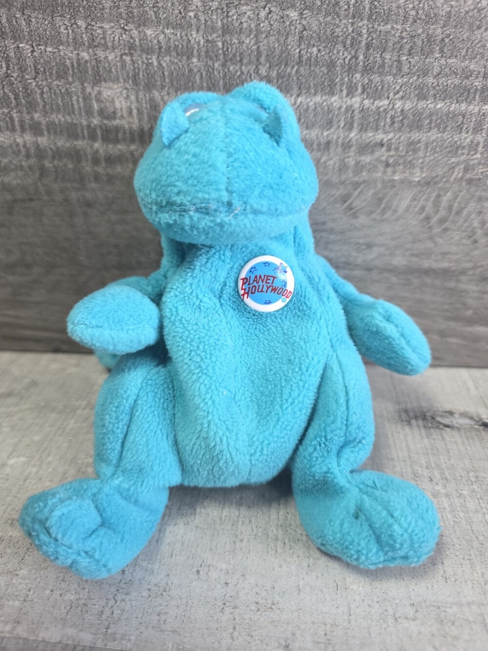 Planet Hollywood Bubba Stuffed Beanie Dinosaur Plush “1997” Blue Vintage g57